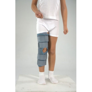 Бандаж (тутор) на коленный сустав детский Алком 3013 Kids