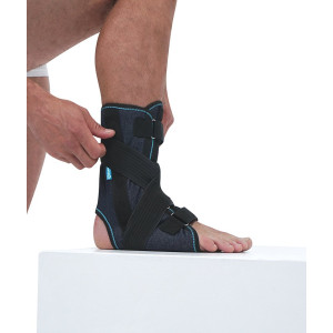 Бандаж (ортез) на голеностопный сустав с фиксатором Алком 3015