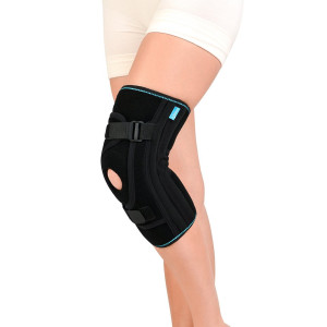 Бандаж для фиксации коленной чашечки неопреновый Алком 4038