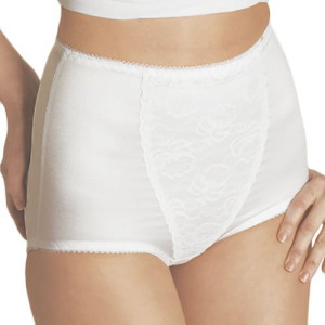 Послеродовые эластичные трусы с кружевом Mami Slim101