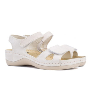 Босоніжки жіночі ортопедичні Leon 935 бежеві