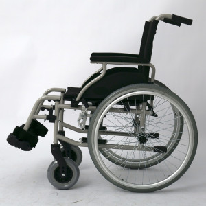 Низькоактивне крісло колісне NOSCO NSC-037 2