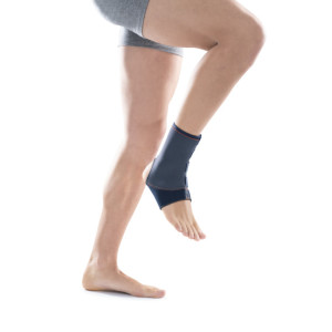 Неопреновый мягкий ортез голеностопного сустава, открытый Orliman 4402