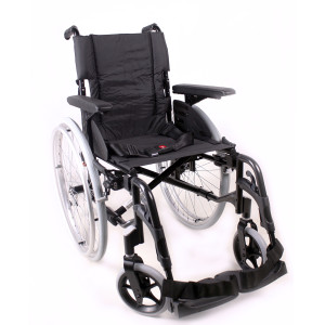 Среднеактивное кресло-коляска Invacare Action 2 NG